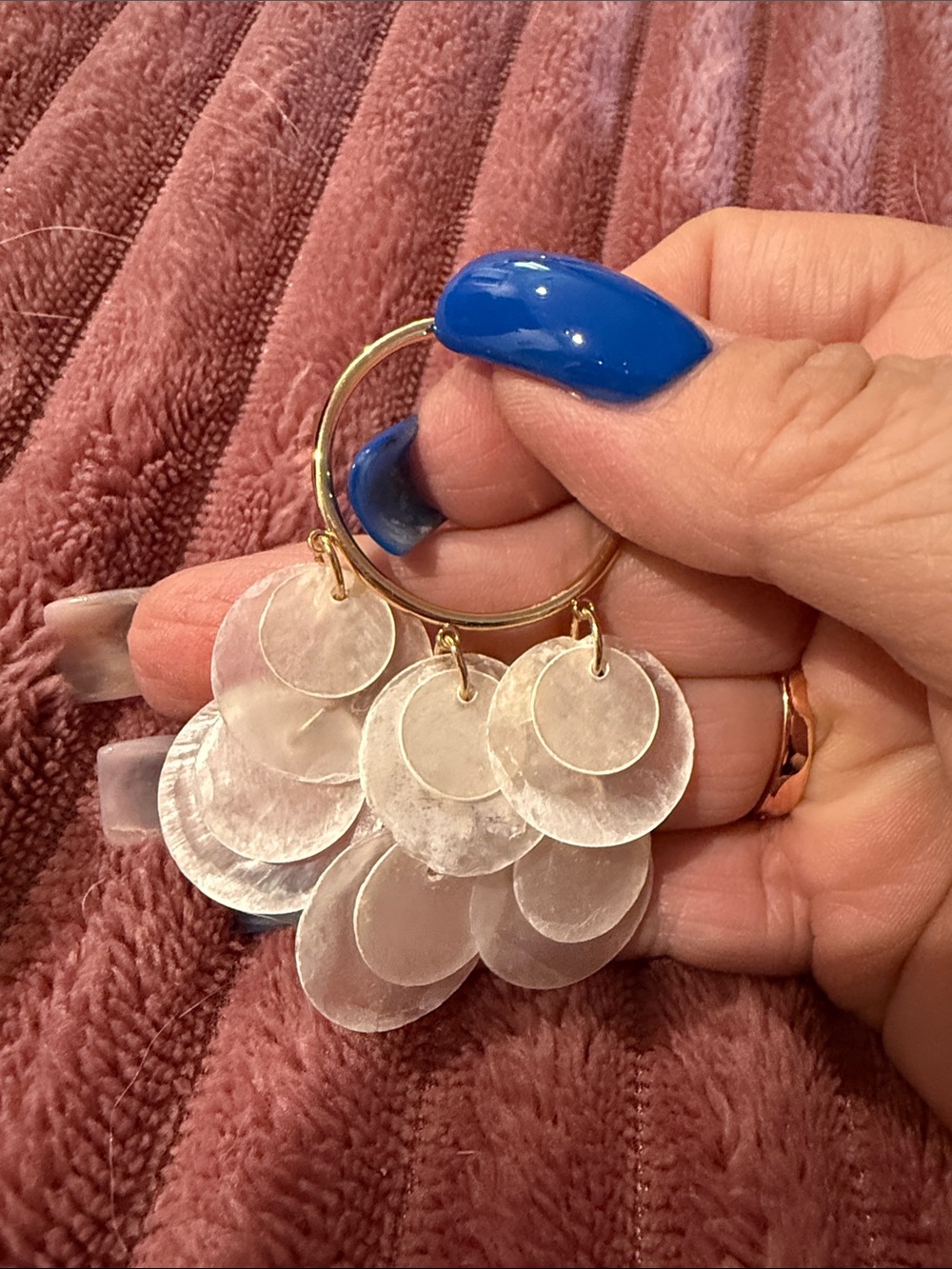 Hoops - Picture 3 of 3